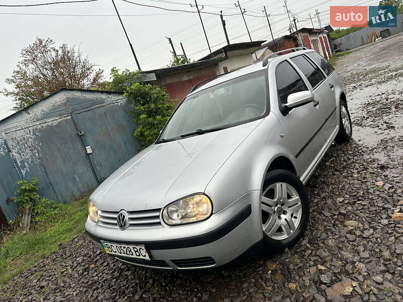 Volkswagen Golf 2003