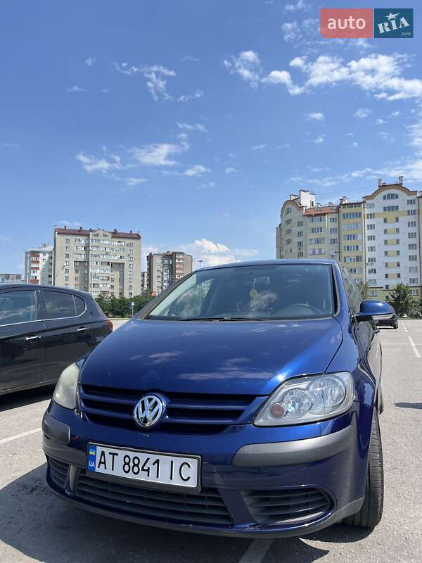 Универсал Volkswagen Golf 2005 в Ивано-Франковске