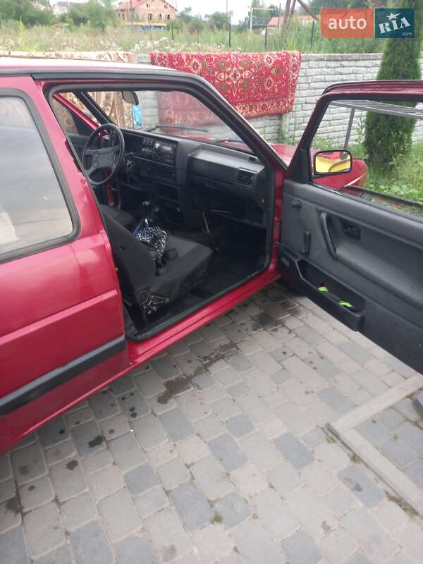 Хэтчбек Volkswagen Golf 1987 в Богородчанах
