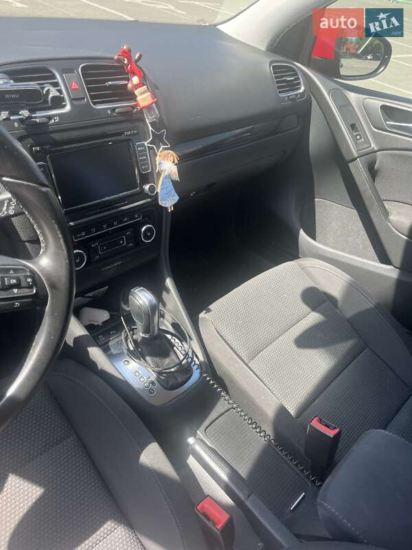 Хетчбек Volkswagen Golf 2012 в Києві