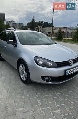 Универсал Volkswagen Golf 2013 в Новояворовске