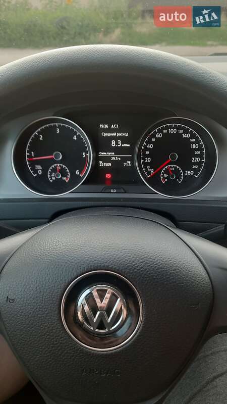 Универсал Volkswagen Golf 2013 в Полтаве