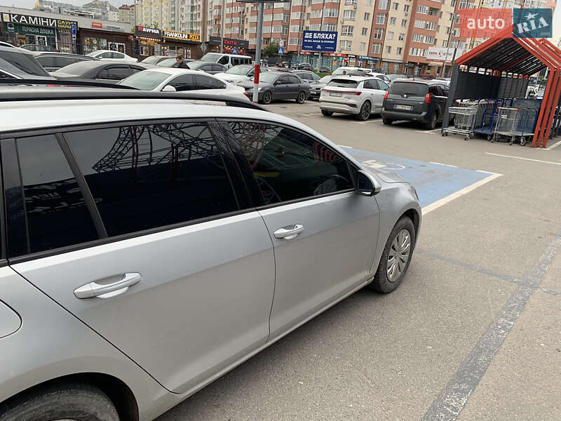 Универсал Volkswagen Golf 2015 в Ивано-Франковске фото 3 Универсал Volkswagen Golf 2015 в Ивано-Франковске