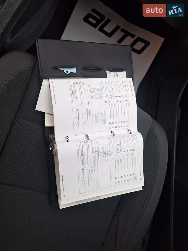 Хетчбек Volkswagen Golf 2006 в Івано-Франківську