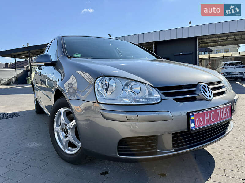 Volkswagen Golf 2005