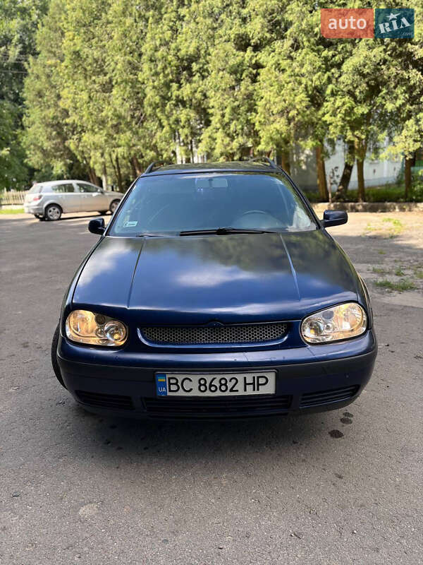 Универсал Volkswagen Golf 2001 в Каменке-Бугской