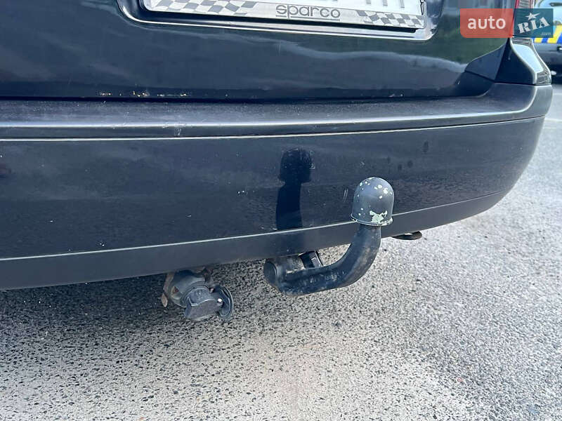 Универсал Volkswagen Golf 2003 в Лубнах