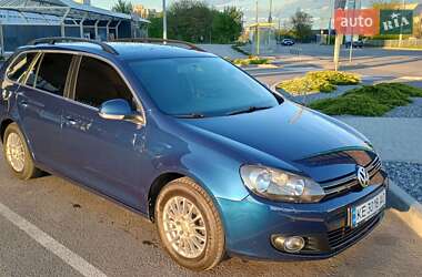 Универсал Volkswagen Golf 2010 в Днепре