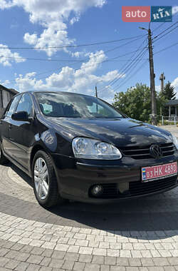 Хетчбек Volkswagen Golf 2006 в Білій Церкві
