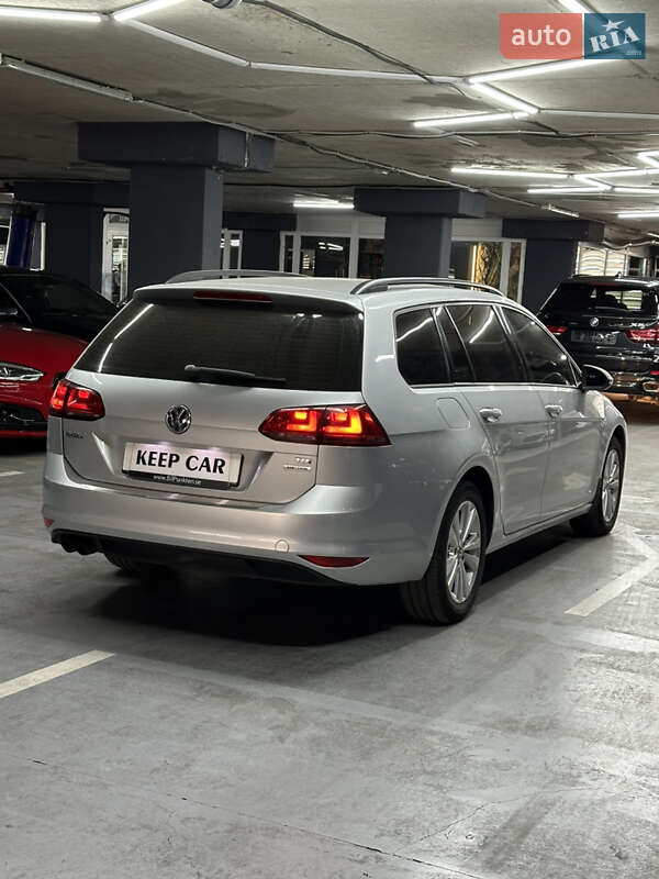 Універсал Volkswagen Golf 2014 в Одесі
