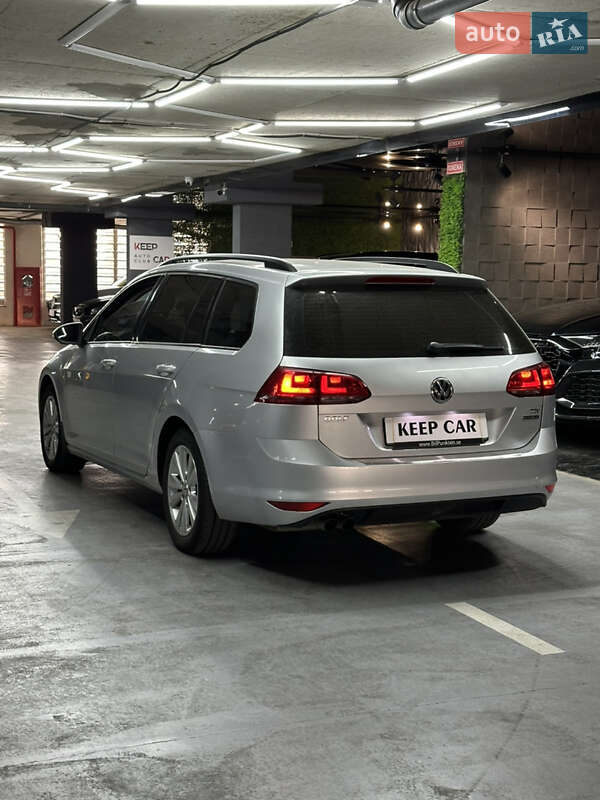 Універсал Volkswagen Golf 2014 в Одесі