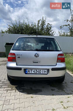 Хэтчбек Volkswagen Golf 2003 в Верховине