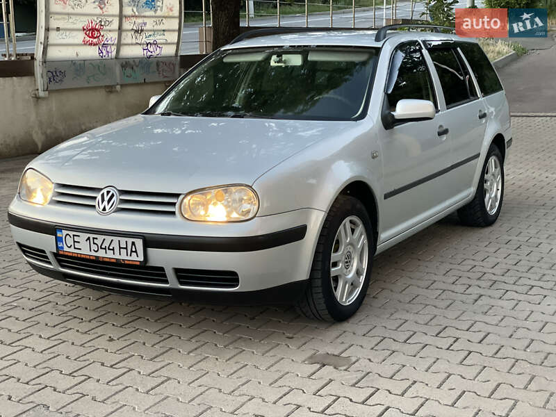 Volkswagen Golf 2000