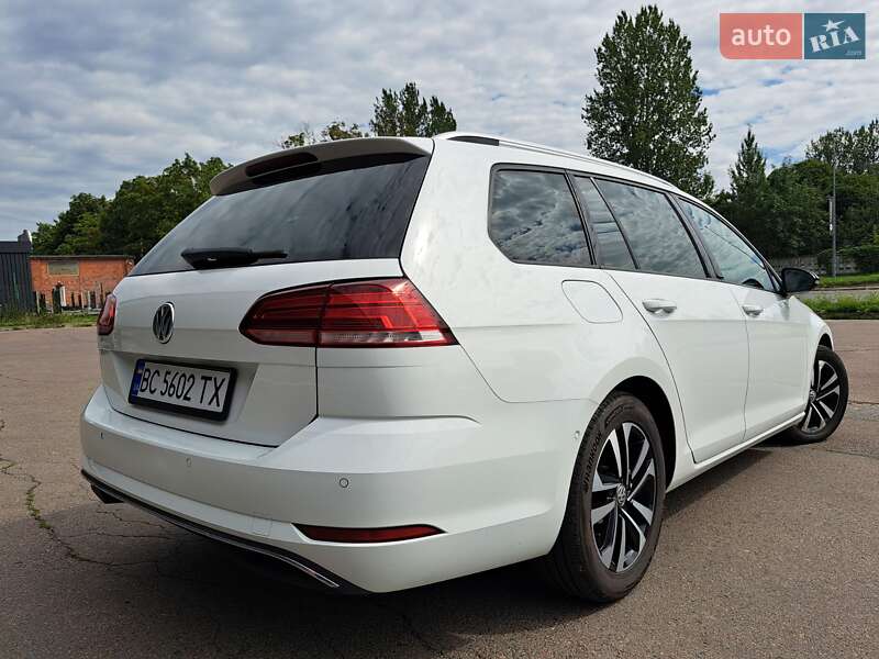 Универсал Volkswagen Golf 2020 в Львове