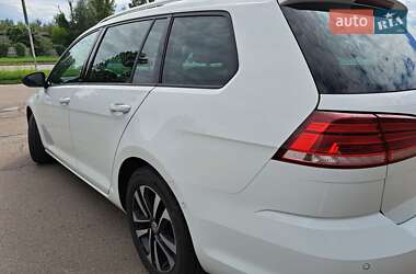 Универсал Volkswagen Golf 2020 в Львове