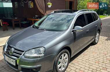 Універсал Volkswagen Golf 2009 в Дрогобичі