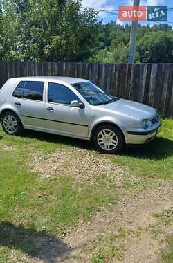 Хетчбек Volkswagen Golf 2000 в Яремчі