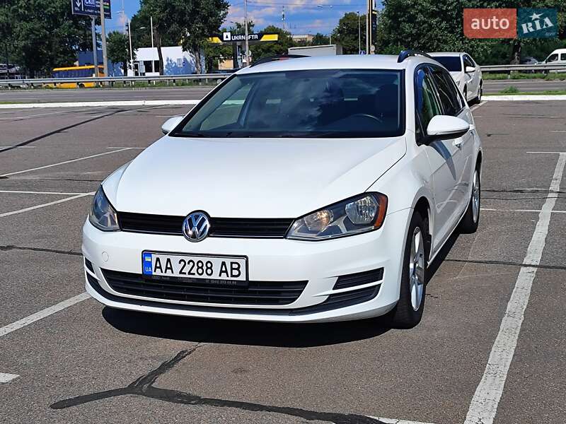 Volkswagen Golf 2015