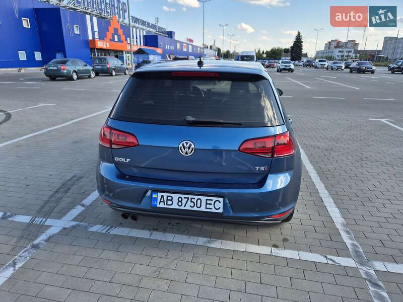 Хетчбек Volkswagen Golf 2015 в Вінниці