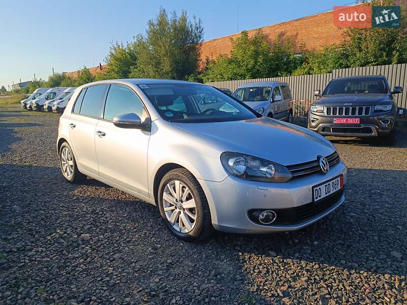 Volkswagen Golf 2011