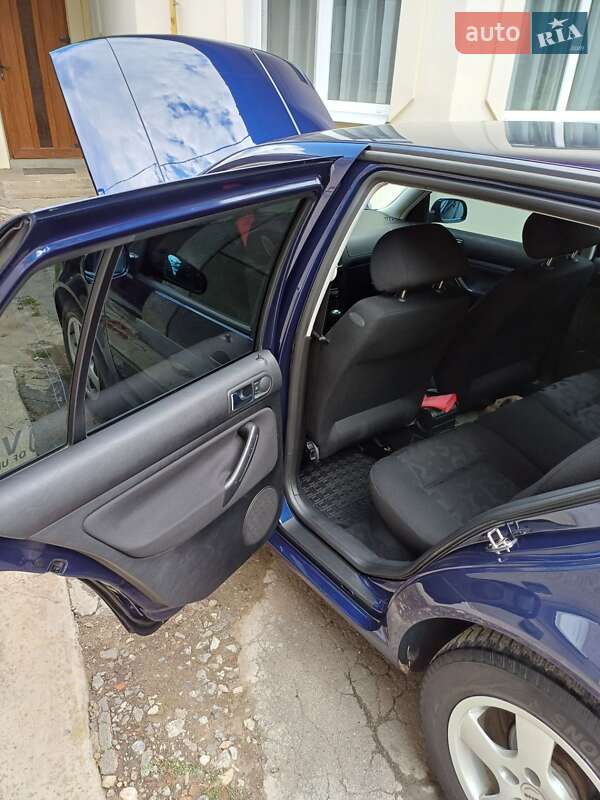 Хетчбек Volkswagen Golf 1999 в Хмельницькому