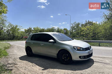 Хэтчбек Volkswagen Golf 2009 в Каменском