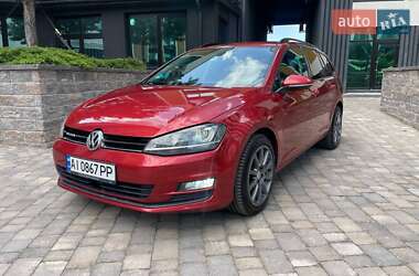 Универсал Volkswagen Golf 2014 в Киеве