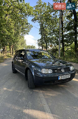 Хэтчбек Volkswagen Golf 2000 в Киеве