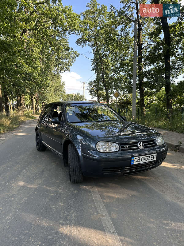 Volkswagen Golf 2000