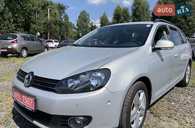 Універсал Volkswagen Golf 2010 в Луцьку