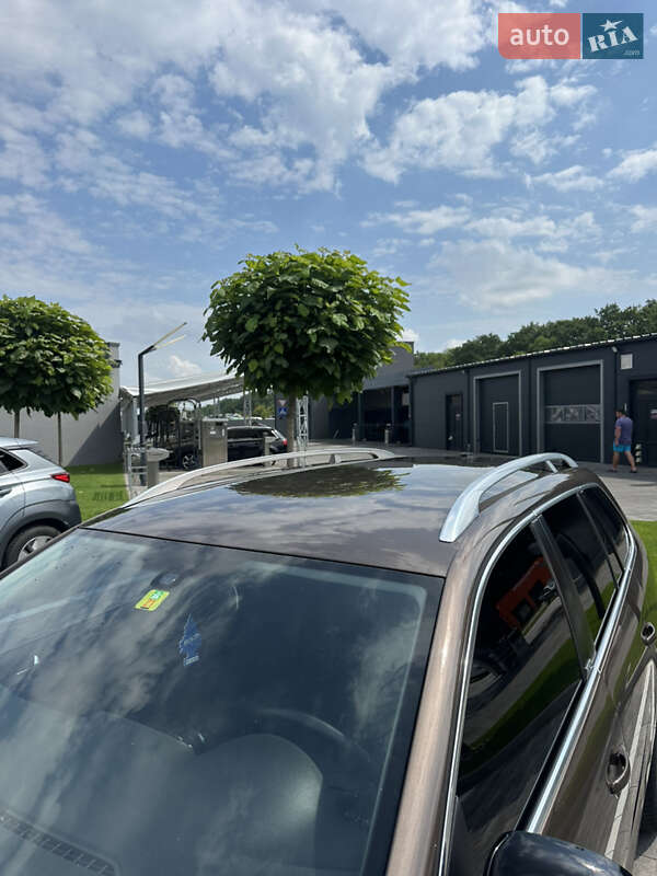 Універсал Volkswagen Golf 2011 в Луцьку