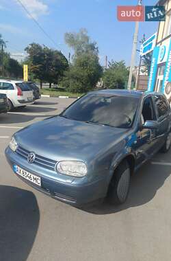 Хетчбек Volkswagen Golf 2003 в Харкові