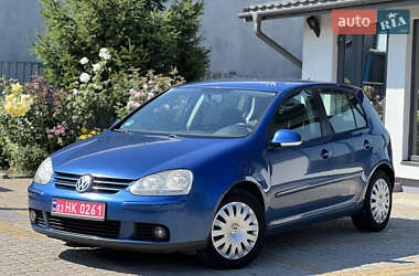 Хетчбек Volkswagen Golf 2008 в Тернополі