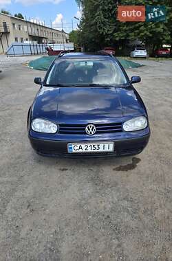 Универсал Volkswagen Golf 2000 в Бершади