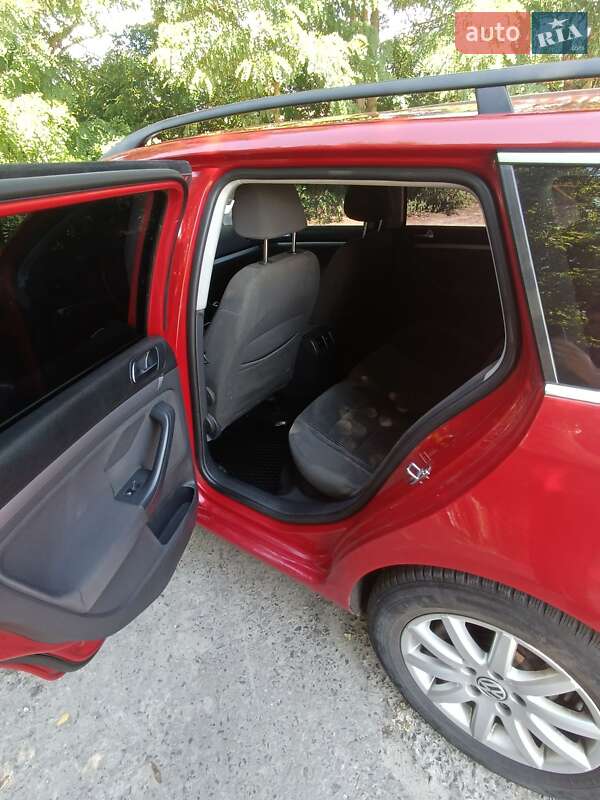 Універсал Volkswagen Golf 2008 в Рівному