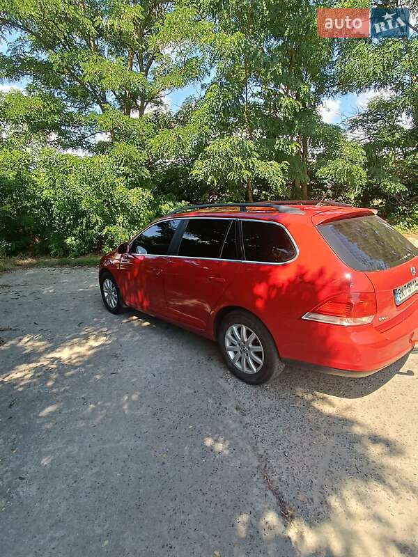 Універсал Volkswagen Golf 2008 в Рівному