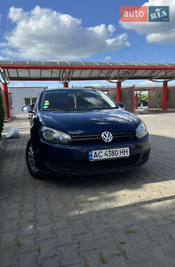 Універсал Volkswagen Golf 2010 в Луцьку