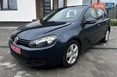 Хетчбек Volkswagen Golf 2010 в Луцьку