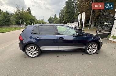 Хэтчбек Volkswagen Golf 2014 в 