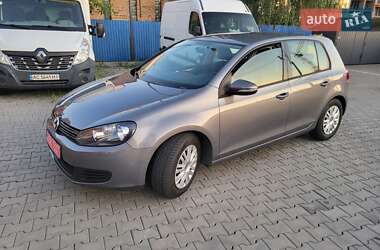 Хетчбек Volkswagen Golf 2009 в Луцьку