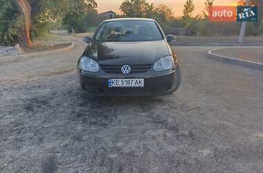 Хэтчбек Volkswagen Golf 2006 в Кривом Роге