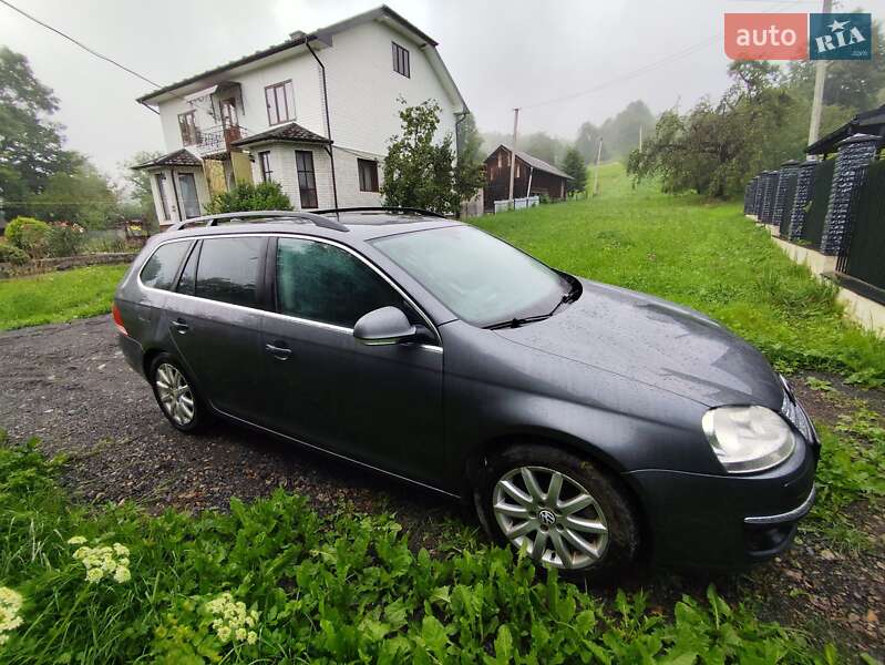 Универсал Volkswagen Golf 2008 в Рожнятове