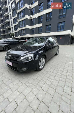 Хэтчбек Volkswagen Golf 2009 в Ивано-Франковске