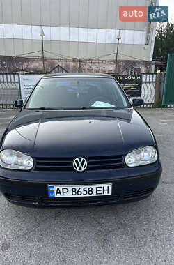 Хетчбек Volkswagen Golf 1998 в Запоріжжі