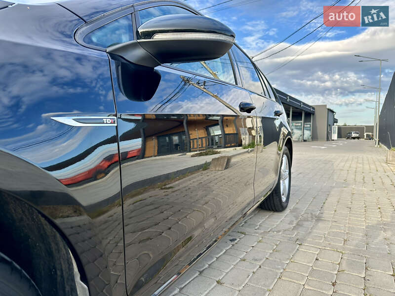 Універсал Volkswagen Golf 2015 в Львові
