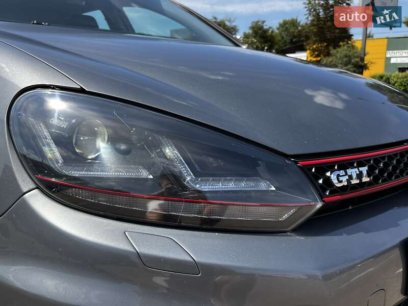 Хэтчбек Volkswagen Golf 2012 в Киеве
