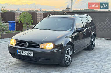 Універсал Volkswagen Golf 2002 в Коломиї