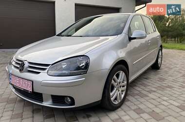 Хетчбек Volkswagen Golf 2008 в Дніпрі