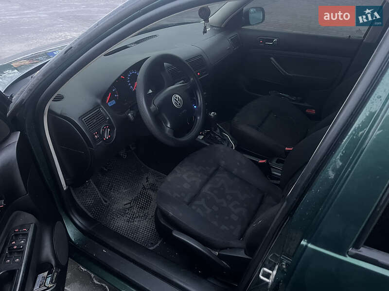 Універсал Volkswagen Golf 1999 в Володимирі