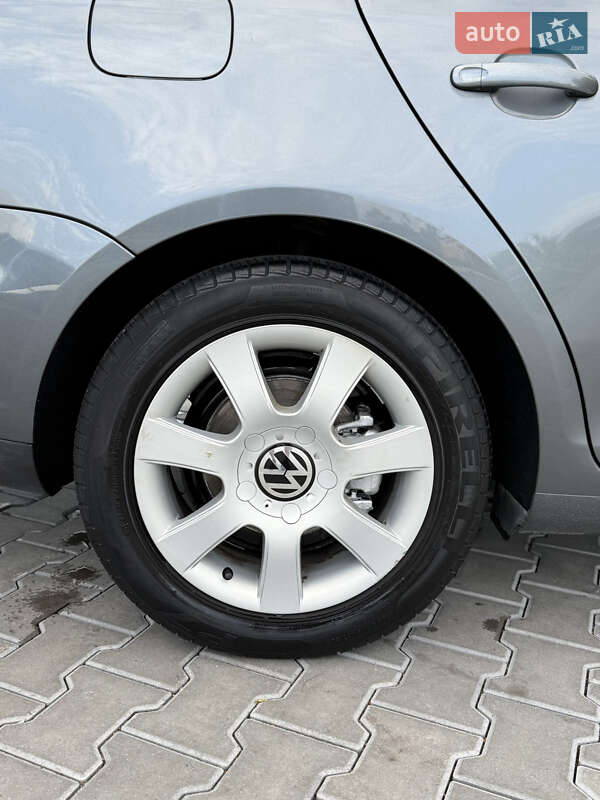 Універсал Volkswagen Golf 2007 в Полтаві